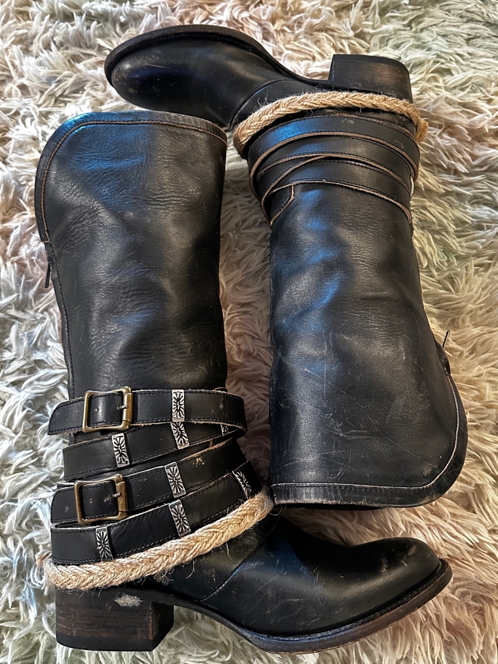 Freebird Drove Distressed Black Leather Boots Size 7 - Picture 6 of 15